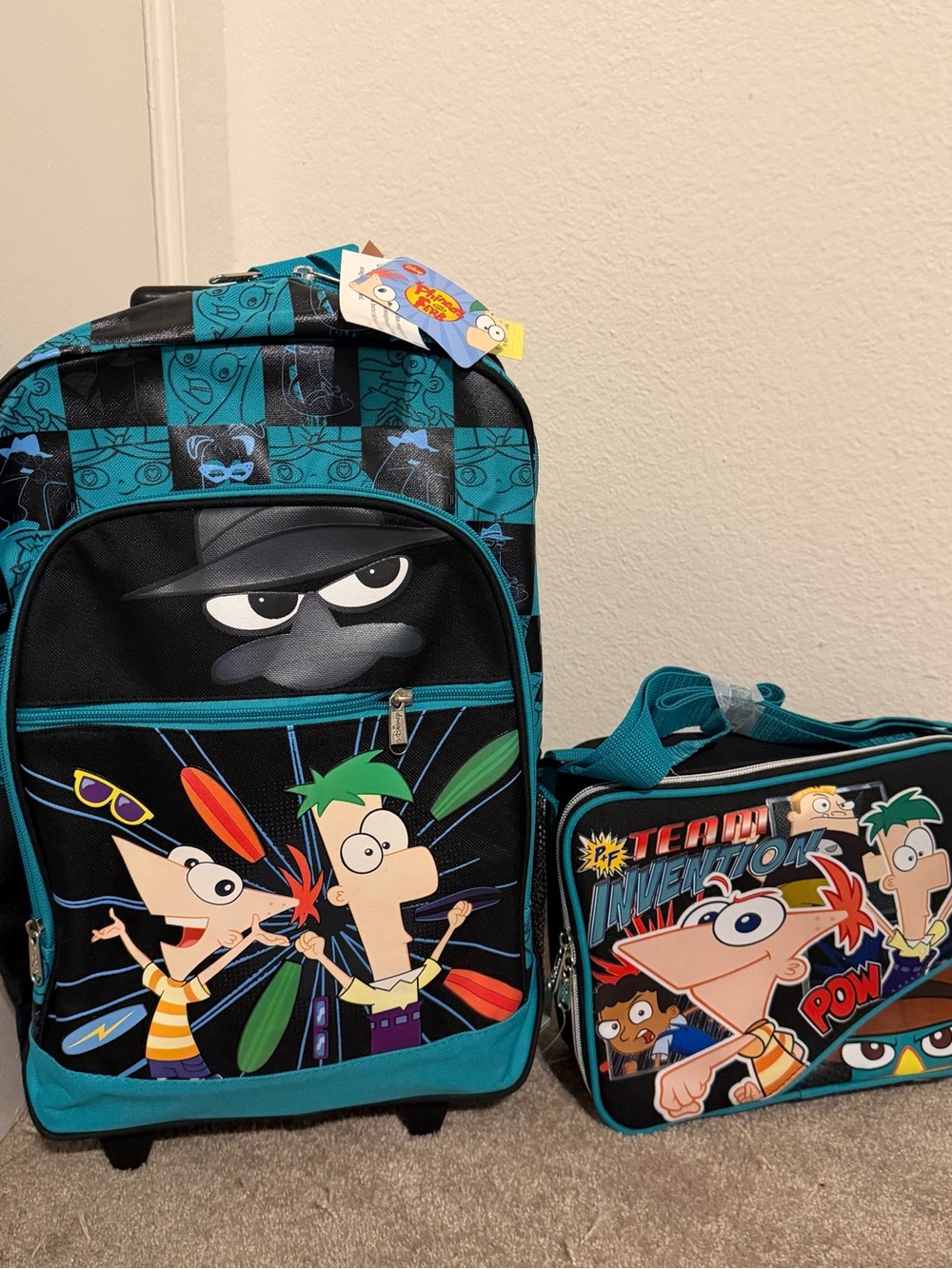 Vintage Y2K 16inch Disney Phineas and Ferb Kids Backpack with Matching Lunchbox